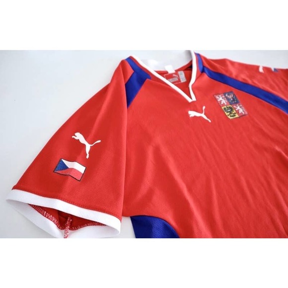 CZECH REPUBLIC 2000/02 PUMA HOME XS - Picture 5 of 7